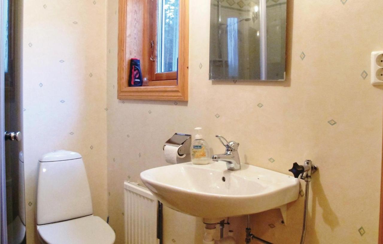 4 Bedroom Lovely Home In Asensbruk Anolfsbyn Luaran gambar